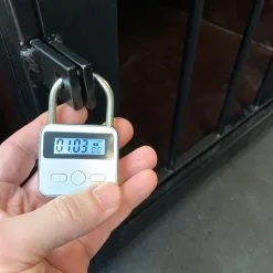 MAE-Toys Zwaar BDSM Timer Slot - Silver Voor Opsluiting En (self)bondage Van Uw Slaaf