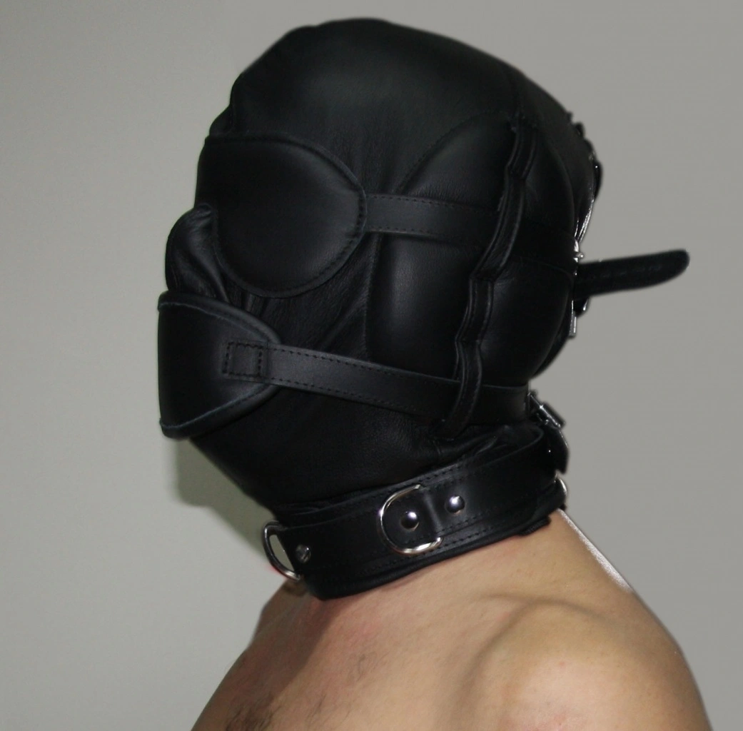 Saxos BDSM Toys Zwart Leder Sensory Deprivation Masker Van Saxos 4 Saxos BDSM Toys Zwart Leder Sensory Deprivation Masker Van Saxos - Afbeelding 2