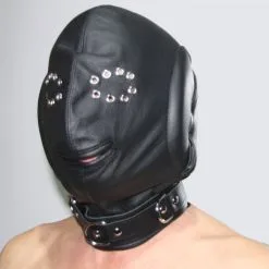 Saxos BDSM Toys Zwart Leder Sensory Deprivation Masker Van Saxos -C&B Toys Verkoopwinkel os 0369 sensory deprivation mask 16571