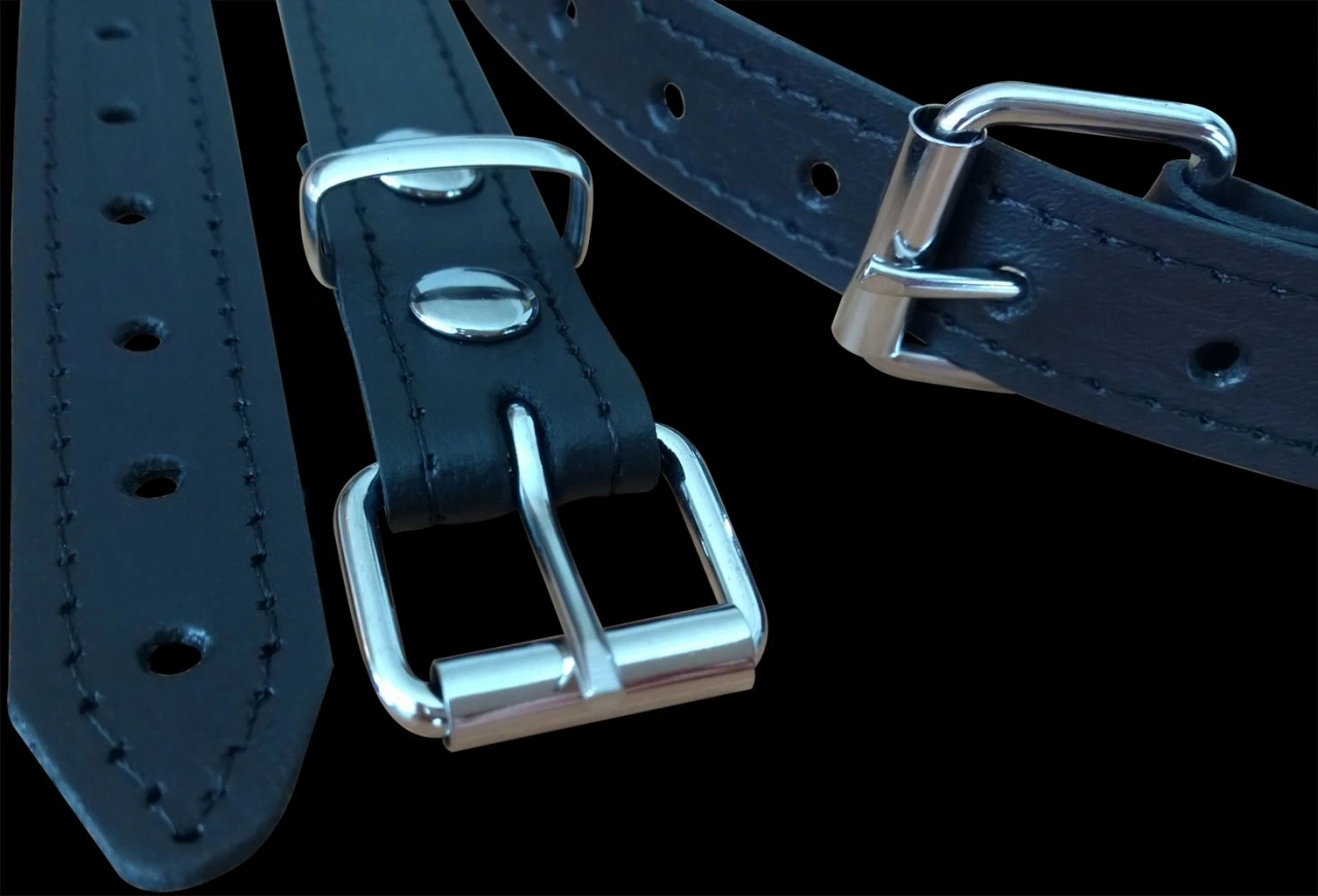 Saxos BDSM Toys Smalle Zwarte Lederen Collar Van Saxos 7 Saxos BDSM Toys Smalle Zwarte Lederen Collar Van Saxos - Afbeelding 5